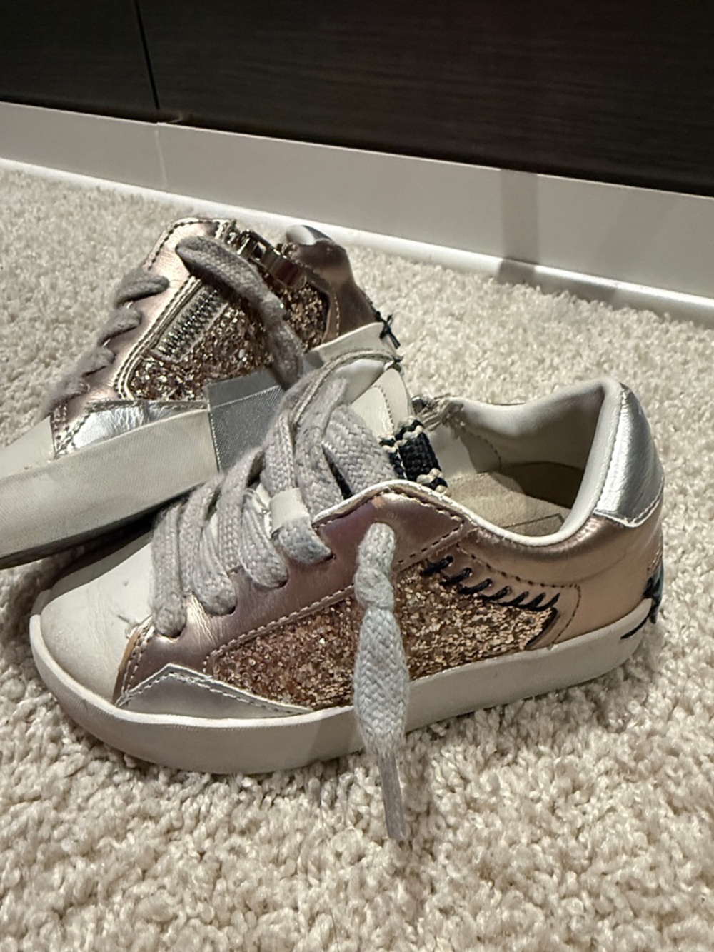 ShuShop Toddler Sneakers size 7c